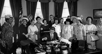 AAUW members with President Kennedy