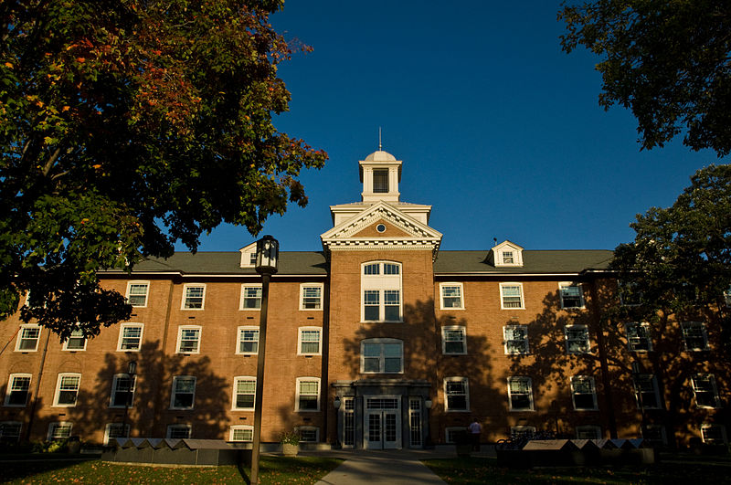 university building at St. Cloud State University