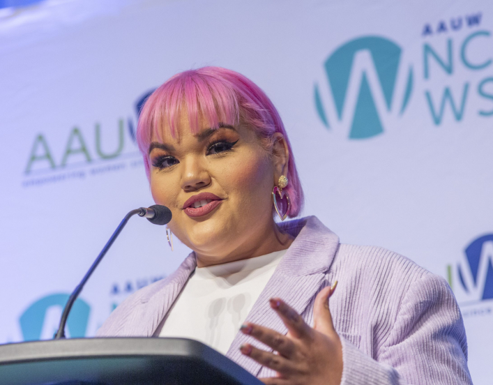 2019 Woman of Distinction Ashley Nell Tipton of Project Runway (Photo by Dayna Smith)