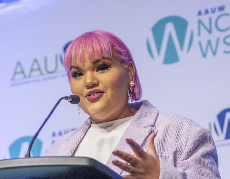 2019 Woman of Distinction Ashley Nell Tipton of Project Runway (Photo by Dayna Smith)