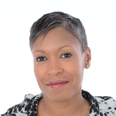 Auntaneshia Staveloz